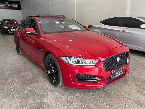 JAGUAR XE 2.0 16V SI4 TURBO GASOLINA R-SPORT 4P AUTOMÁTICO JAGUAR XE 2.0 16V SI4 TURBO GASOLINA R-SPORT 4P AUTOMÁTICO